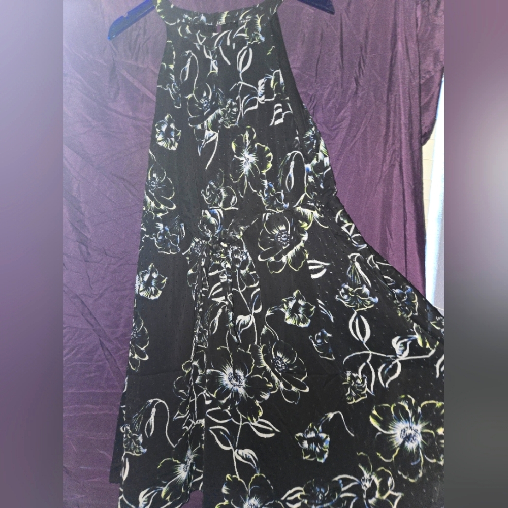 Torrid flower dress NWT